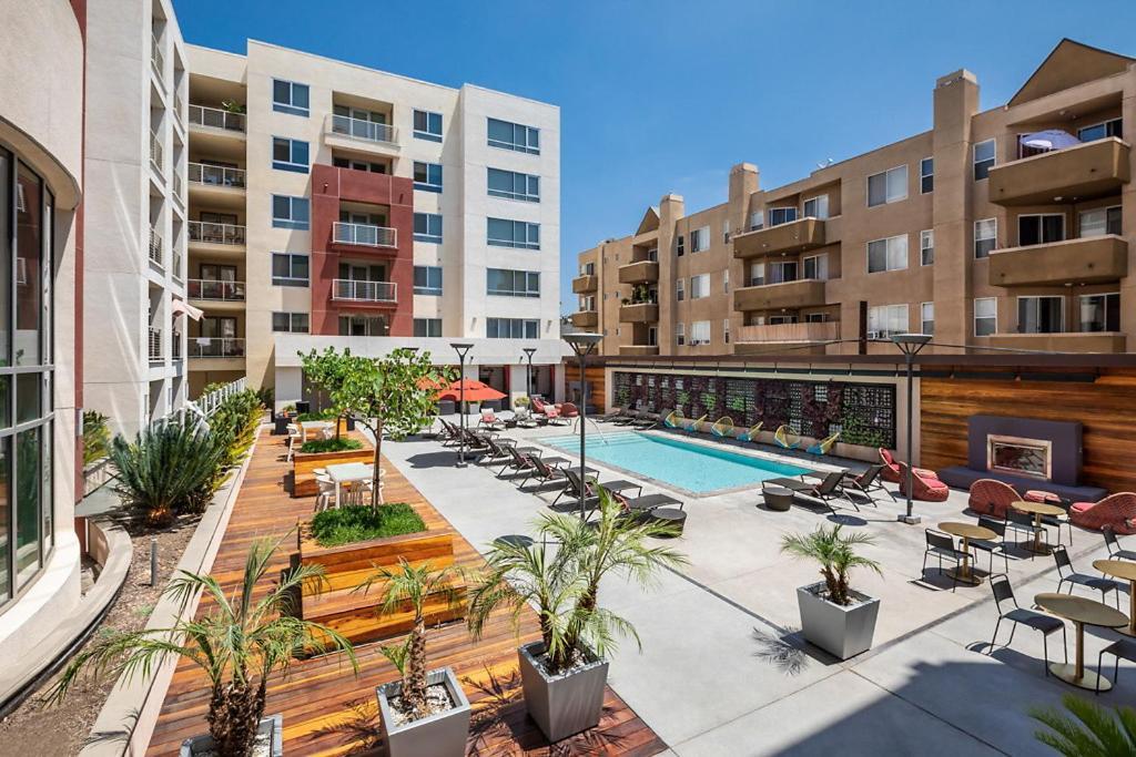 One Bedroom Gem In Weho Los Angeles Eksteriør bilde